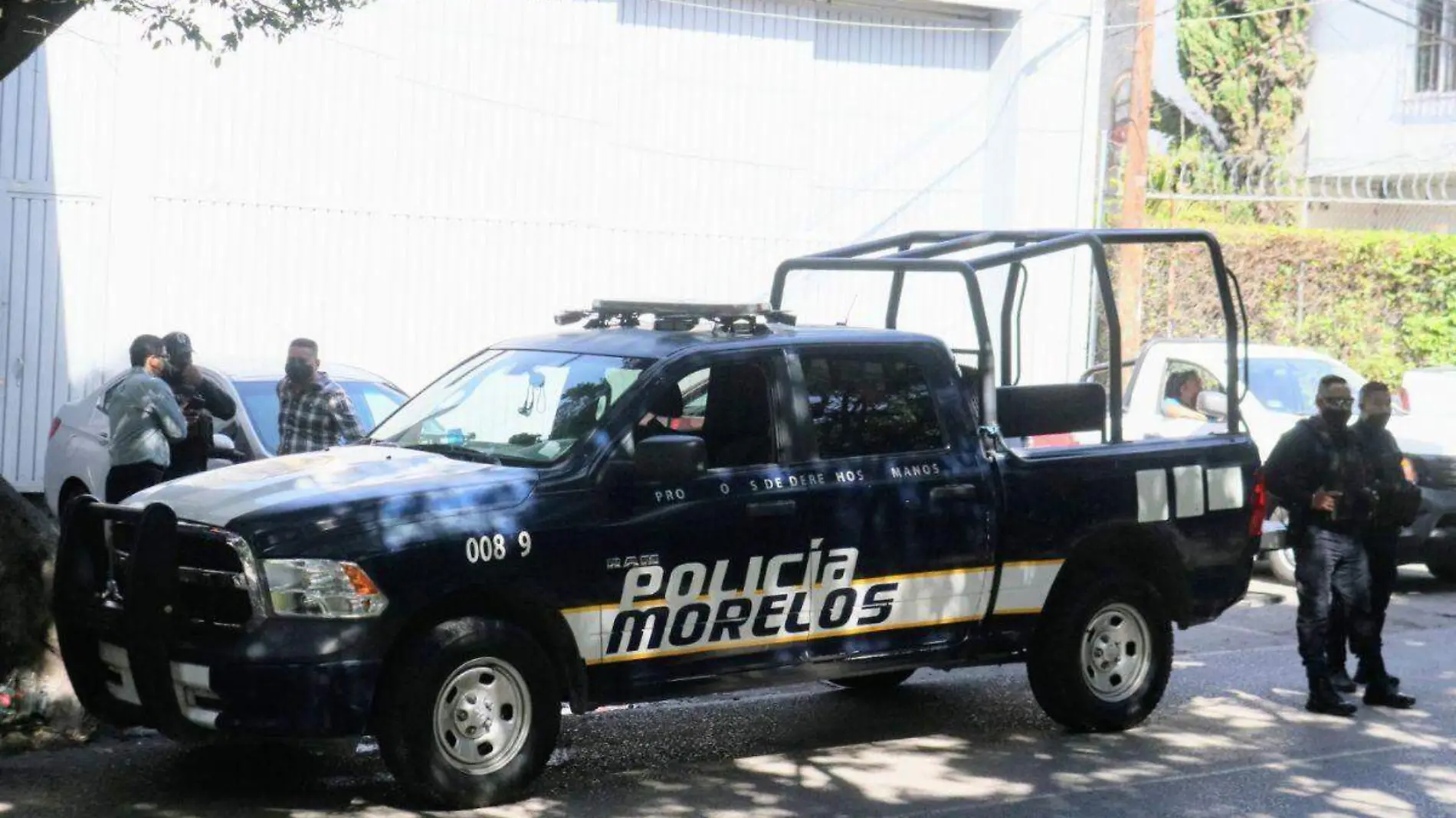 Mujer dispara a su exesposo y se quita la vida frente a su hijo en DIF de Morelos